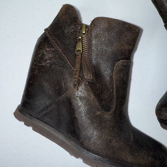 UGG MYRNA Brown Leather Wedge Ankle Boot Size 5.5 - Picture 4 of 9